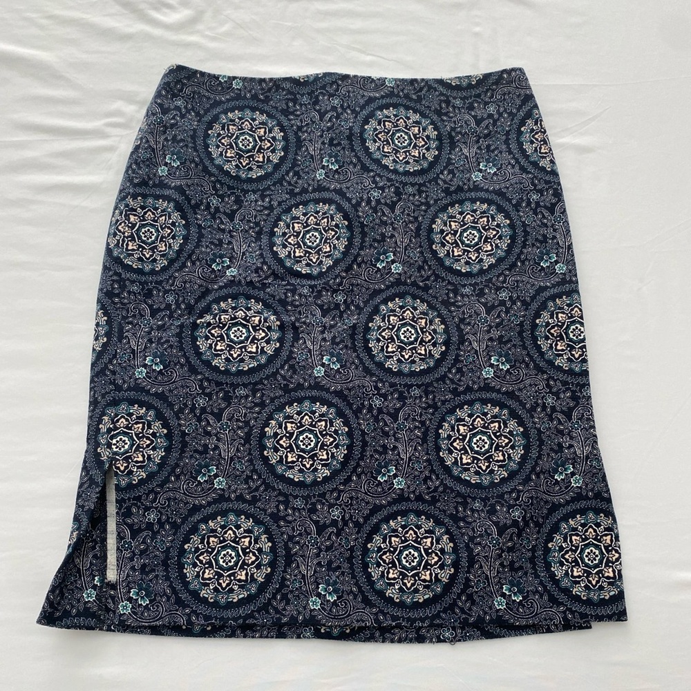Loft pencil skirt